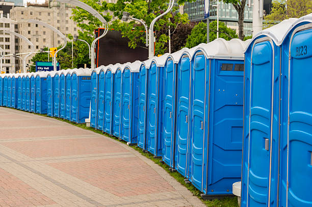 Best Standard Portable Toilet Rental  in Valparaiso, FL